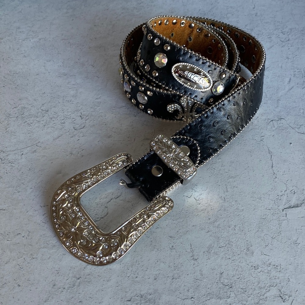 WB Atlas Embellished Black Leather Belt Size Large.